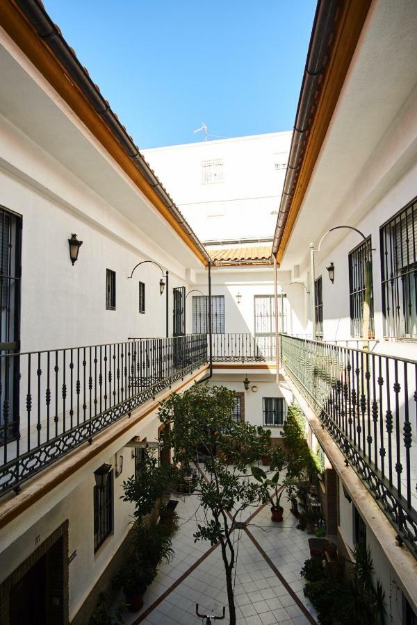 塞维利亚Escoberos Courtyard Duplex By Valcambre公寓 外观 照片
