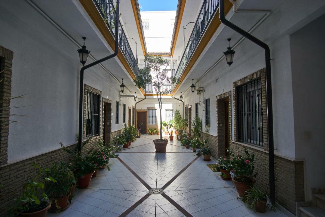 塞维利亚Escoberos Courtyard Duplex By Valcambre公寓 外观 照片
